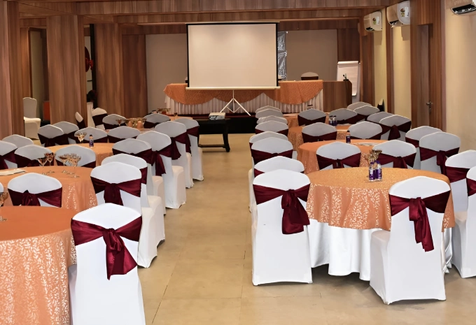 The Chamber - The Orchid Hotel - Manali