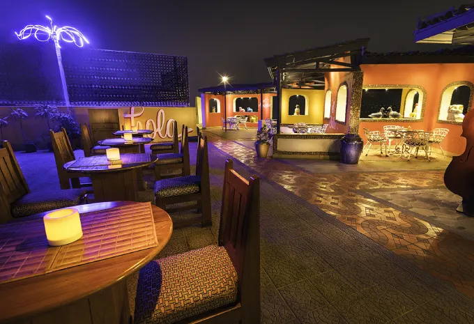 MG'S - Iconic Rooftop Open Air Restaurant - Mumbai