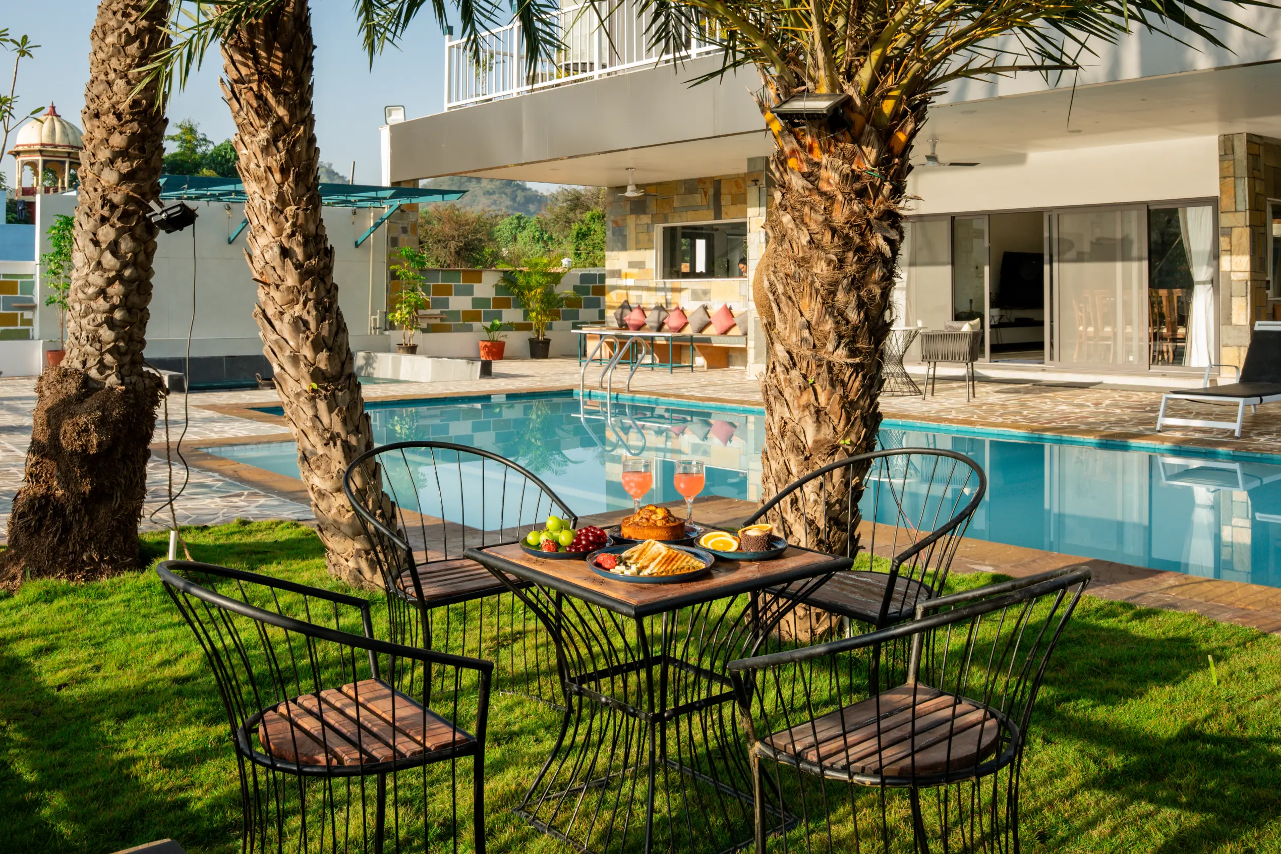 Poolside Dining