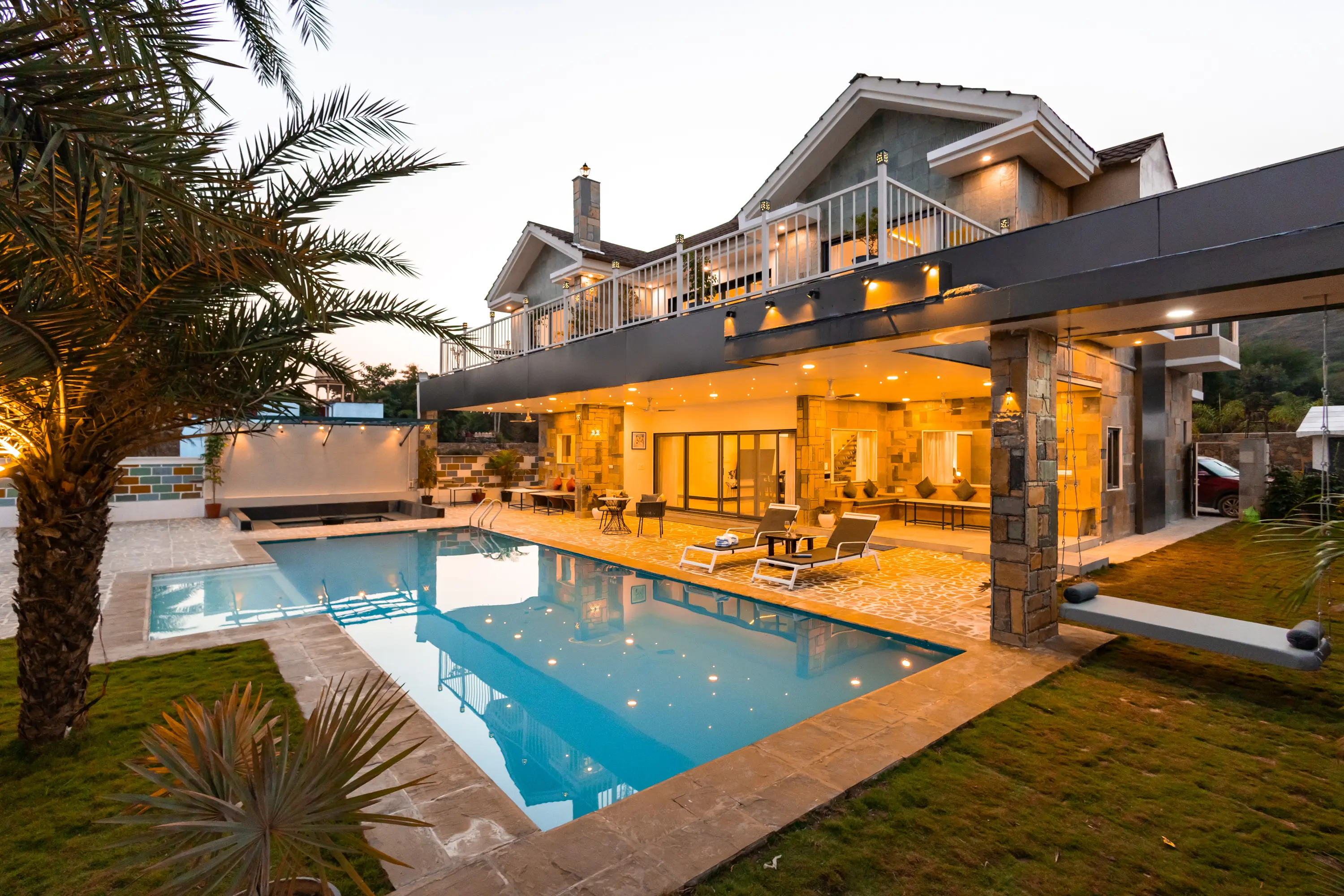 Brindha Villa Suite
