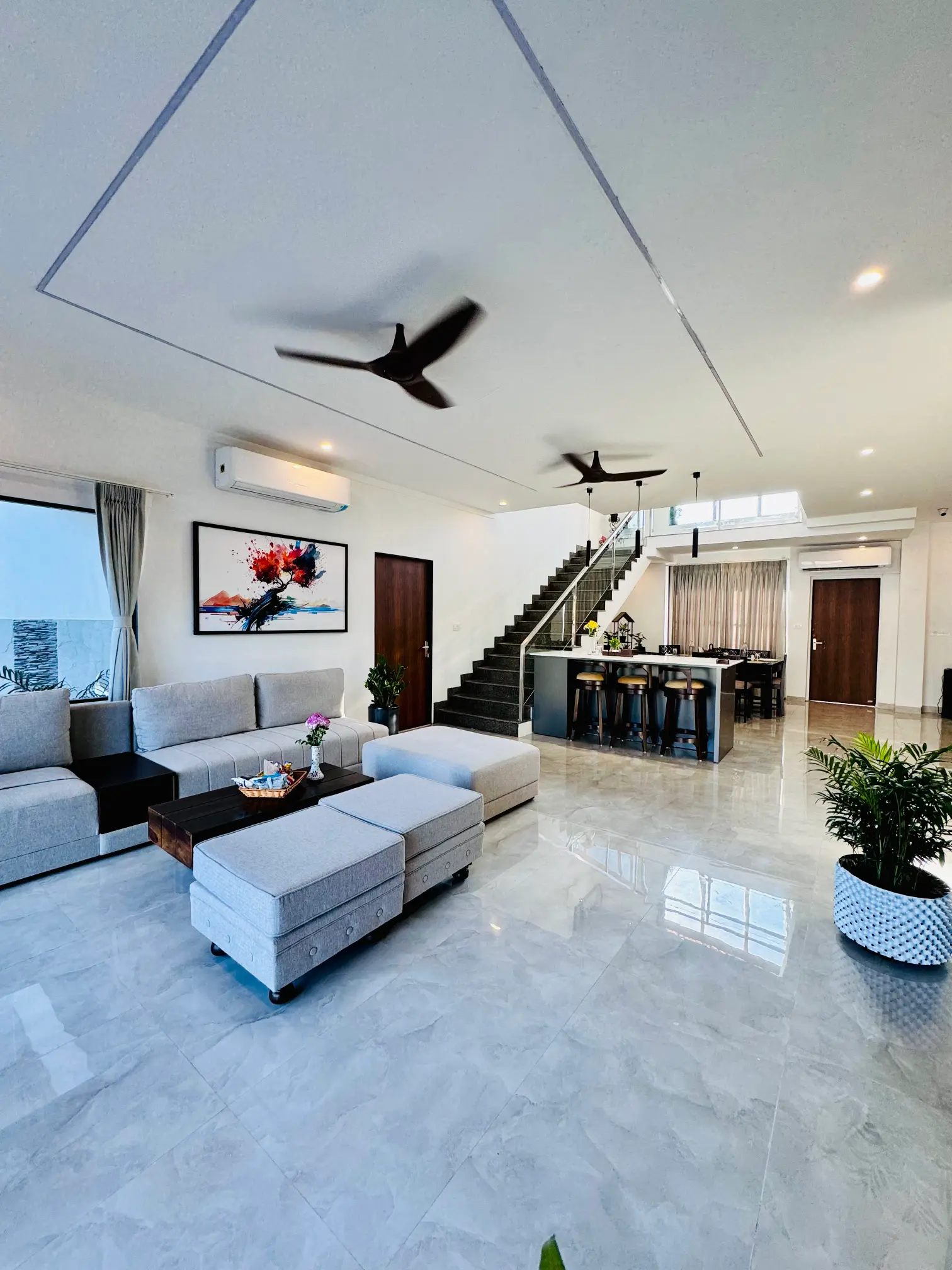 Horizon Villa Living