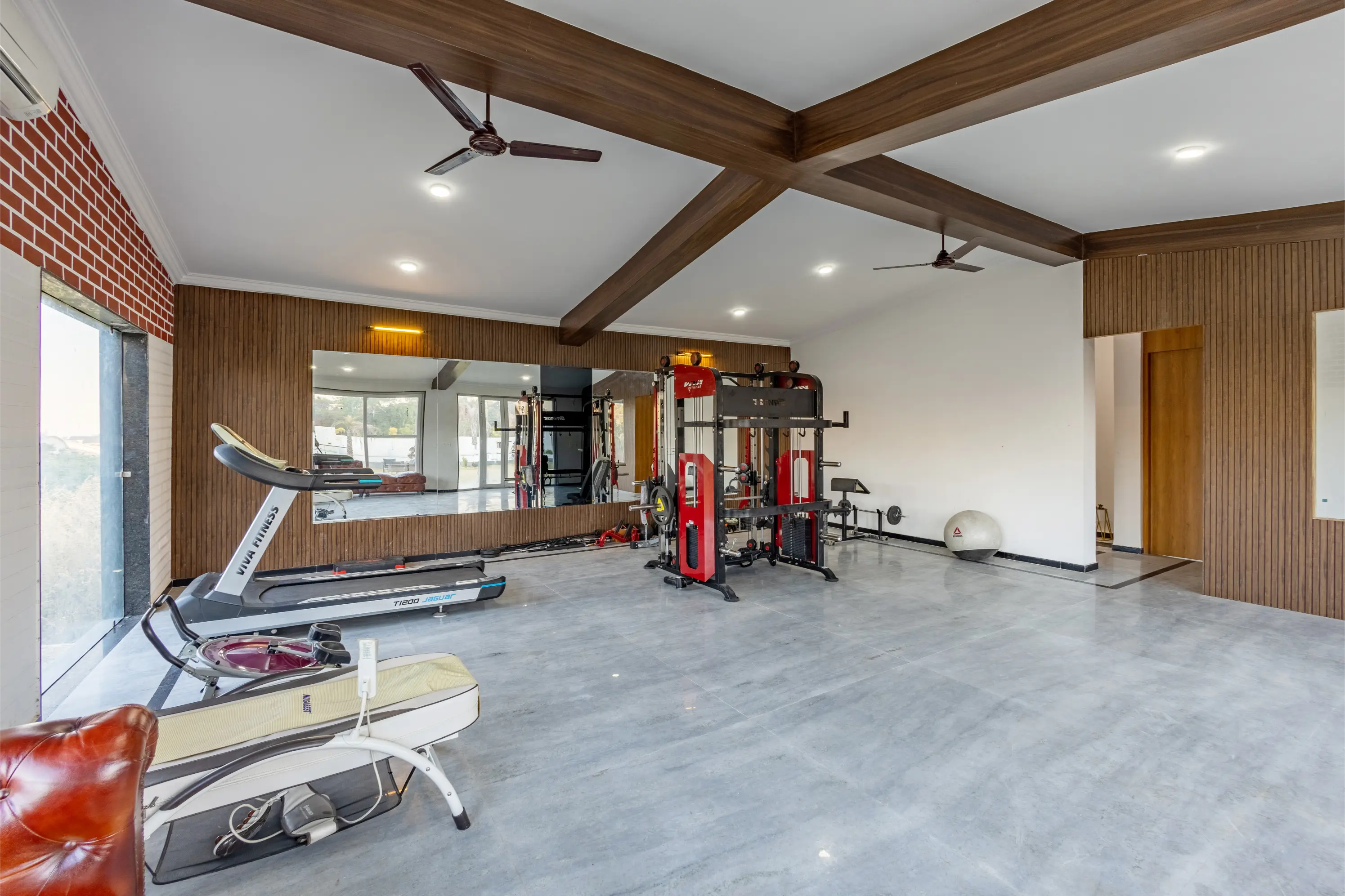Kvanya Mansion Interior