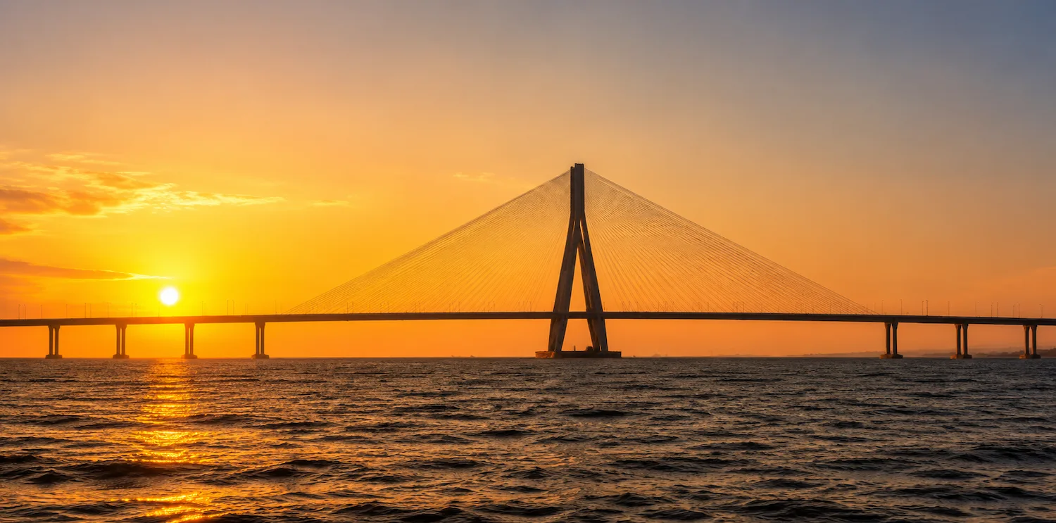 Bandra-Worli Sea Link from the Bandra promenade