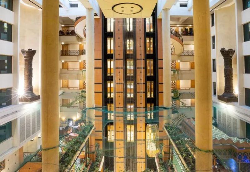 Luxury hotel rooms in Mumbai at Orchid Hotel Vile Parle East near Mumbai Airport