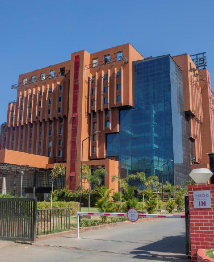 4	Fine Dining Restaurant at Orchid Pune – Best Hotels in Pune for Dinner	Award-Winning Multi-Cuisine Dining Experience – Orchid Pune