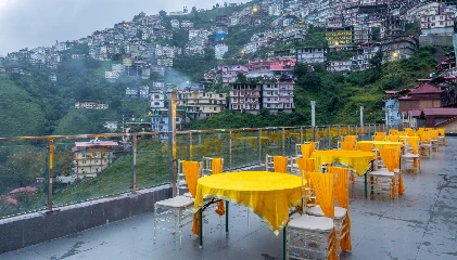 Fine Dining at Orchid Shimla – Best Shimla Restaurant Mountain-view restaurant in Shimla serving authentic Himachali and continental cuisine at Orchid Shimla