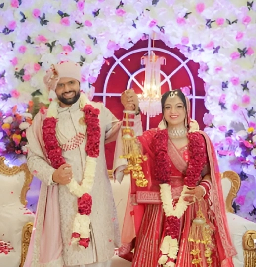 Elegant banquet hall in Dapoli for corporate events