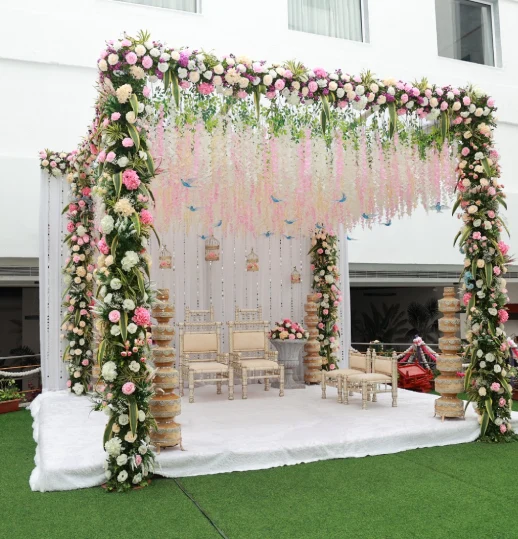 Elegant banquet hall in Mumbai T-2 for corporate events