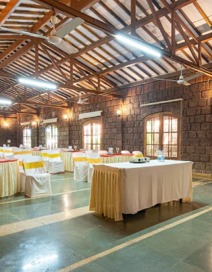 Banquet hall stage and seating layout