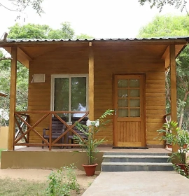 Forest Retreat Cottages in Konark with Queen Bed and Modern Amenities