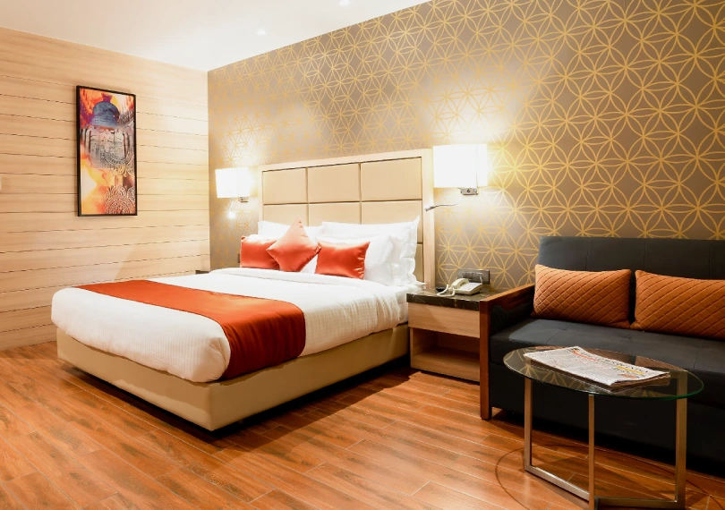 Deluxe twin room in Lonavala resort