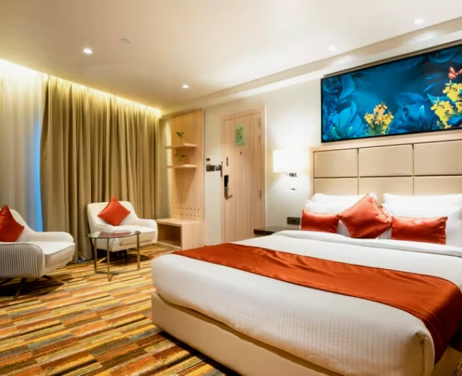 Luxury Suite Room at Hotel in Lonavala with Restaurant