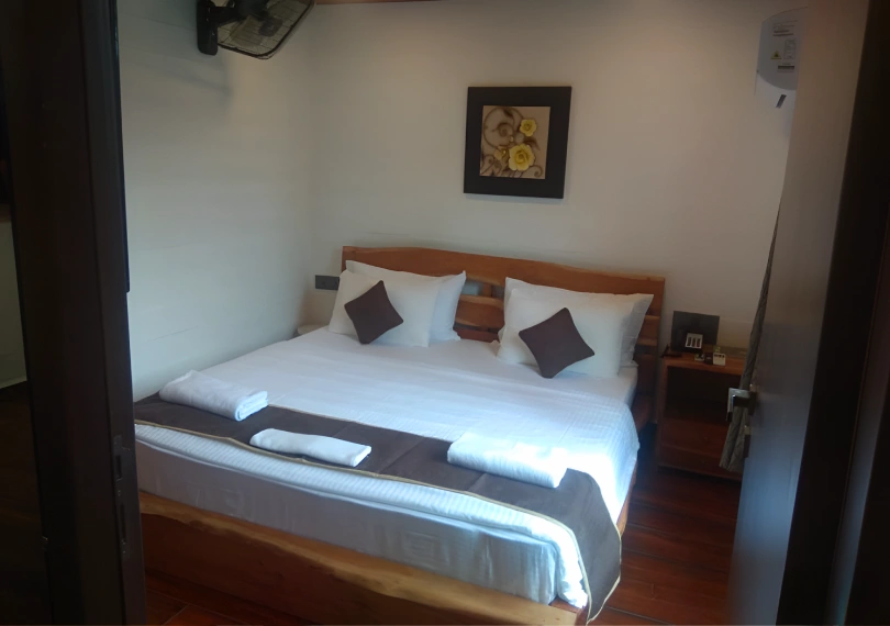 Meadows Room at Orchid Hotel in Panchgani, 270 sq. ft., family-friendly accommodation with Sahyadri valley views