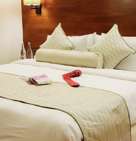 Modern Day Use Room in Pune - Ideal for a brief stay Modern and comfortable day use room in Pune