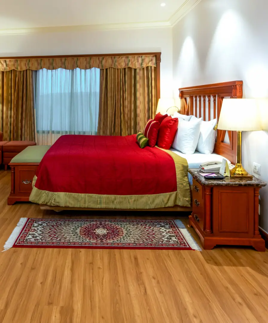 Deluxe Room with Bathtub & City View – Orchid Hotel Near Mumbai Airport